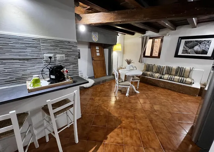 La Piccola Maison